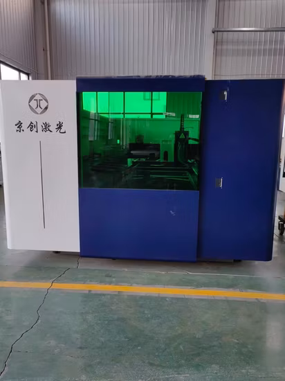 Équipement laser industriel CNC